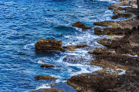 岩礁海岸 台湾垦丁