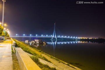 江西省抚州市赣东大桥夜景