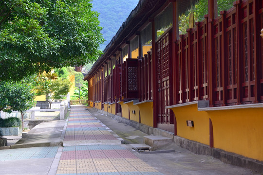 苏州旺山宝华寺