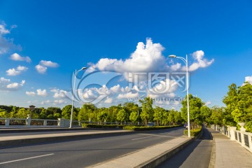 上海余山公路