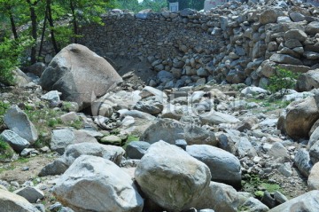 河底石头 小河 溪流