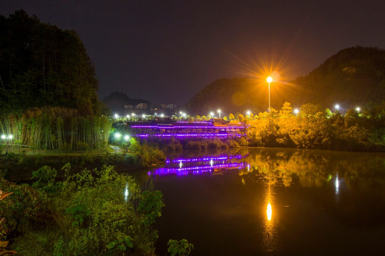 江西省景德镇市昌南湖景观桥