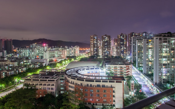 深圳龙岗区实验学校夜景