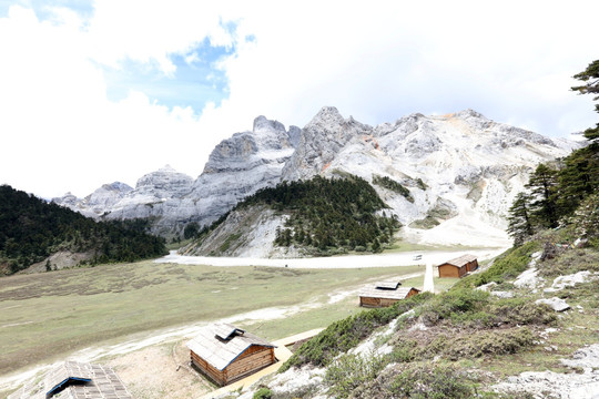 香格里拉大峡谷