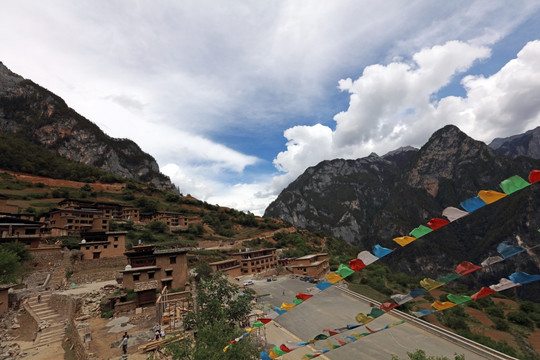 香格里拉大峡谷