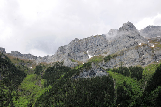 香格里拉大峡谷