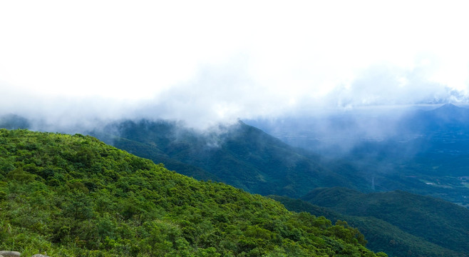 云雾 远山 高山云雾 山脉