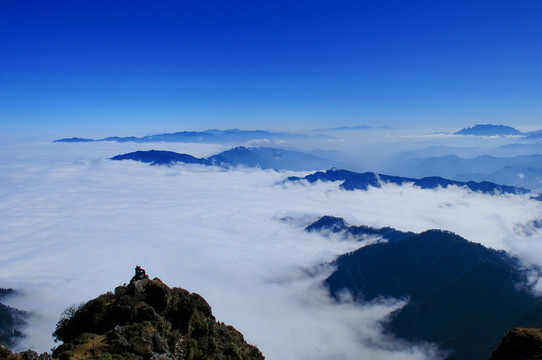 牛背山