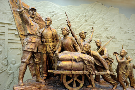 战士雕塑
