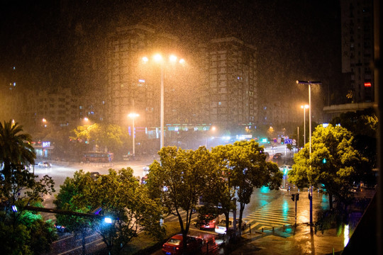 台风夜