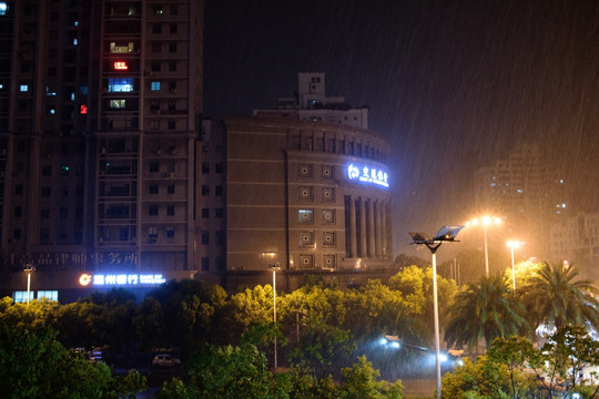 台风夜