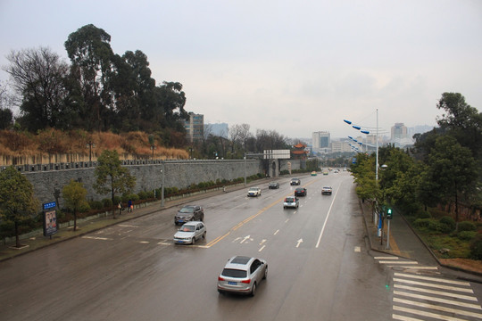 云南省曲靖市胜峰路