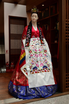 韩国民族服装
