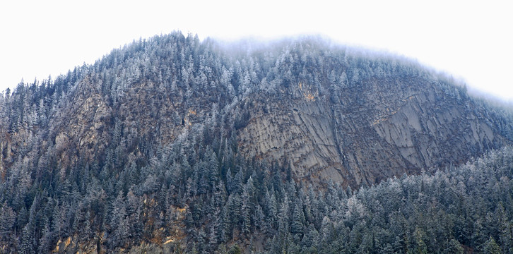 雪山