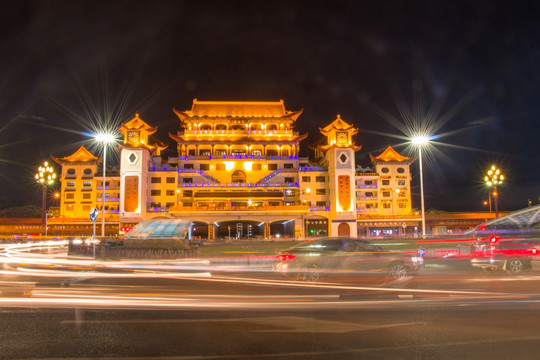 湖南常德城市建筑夜景