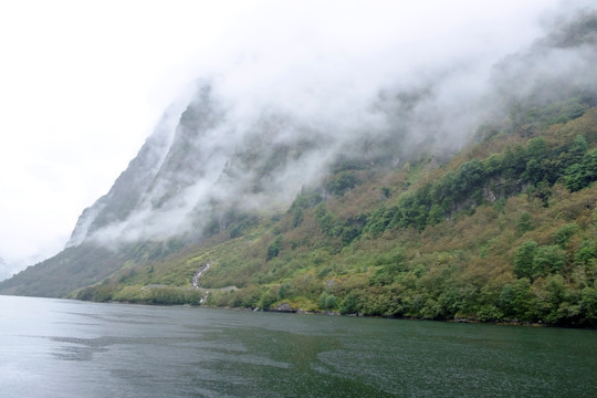 青山绿水