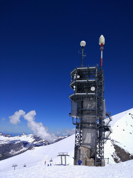 铁力士雪山顶观景塔