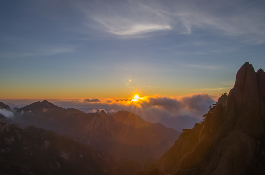 黄山日出