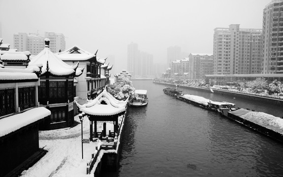 雪落运河