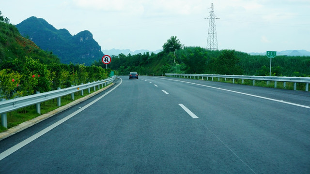 盘山高速公路