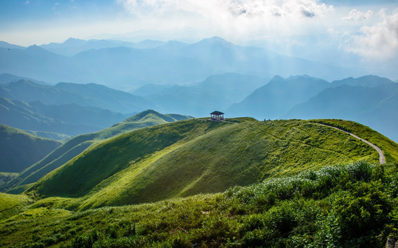 武功山远山风光