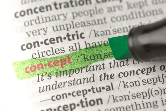 词典中的概念单词被绿记号笔圈出