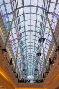 商业广场采光设计 玻璃穹顶