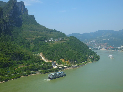 三峡旅游邮轮