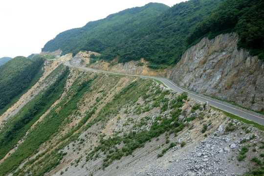 盘山公路 青山 重庆武陵山