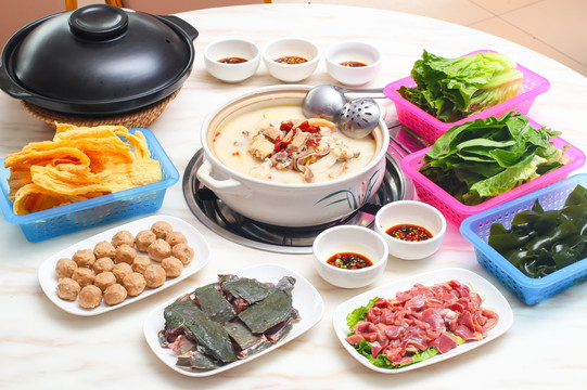 豬肚雞大合照