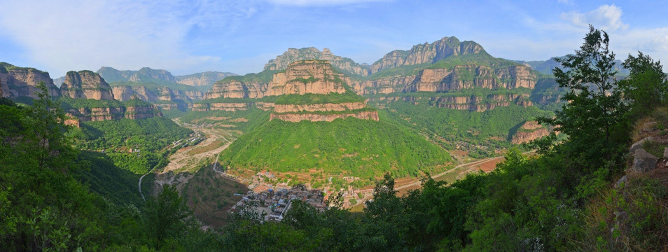 河南太行山峡谷风光