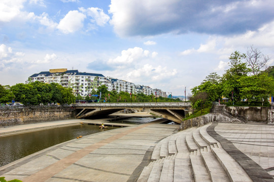 广东省云浮市凤凰桥