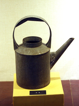 铁皮壶 茶壶 水壶