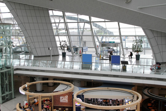 首尔机场地铁交通中心