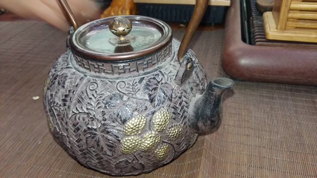 手工鐵壺
