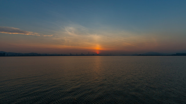 深圳湾日出