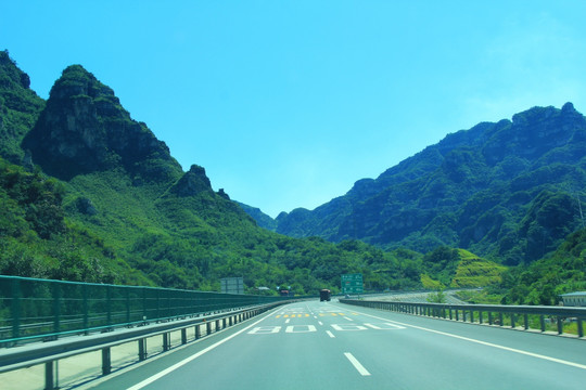 高速公路