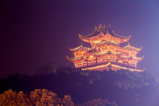 杭州城隍阁夜景