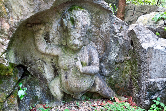 灵隐寺飞来峰石像