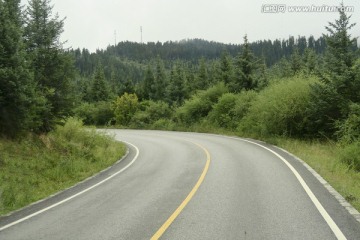 山间公路