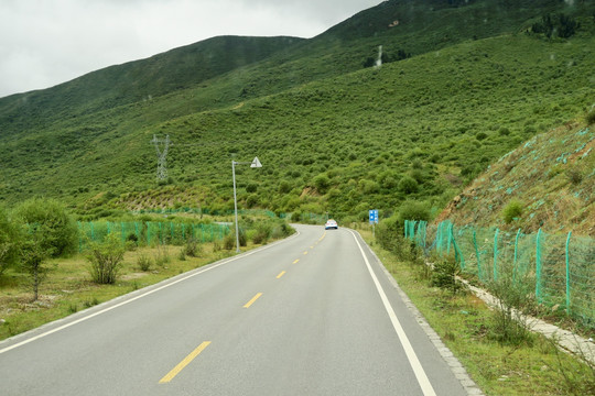 在路上 去旅行 公路