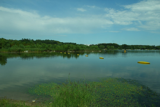 湖光山色