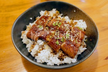 日本料理 烤鳗鱼饭