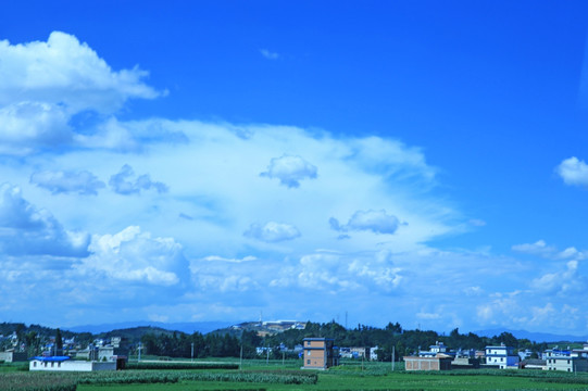 旷野天空