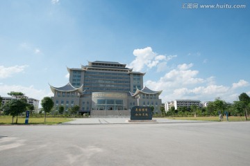 广西民族大学