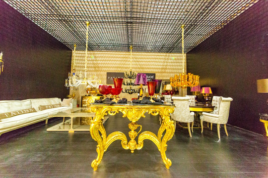 金色欧式家具