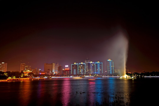 金华婺江鲤鱼喷泉夜景