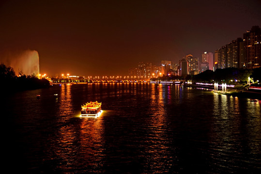 金华婺江游船夜景