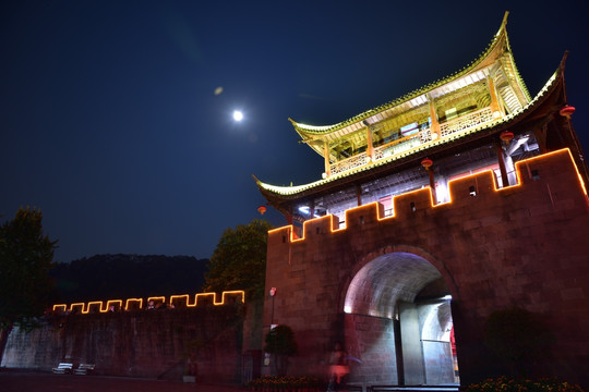 古城夜景 月圆之夜