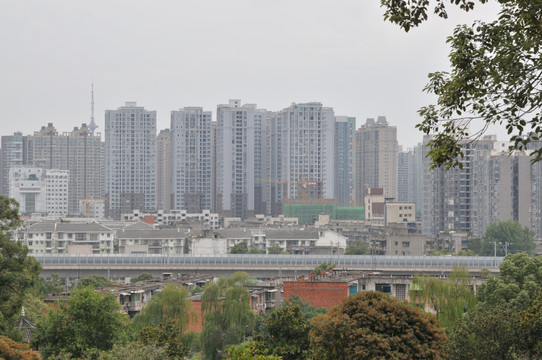 西山公园远眺